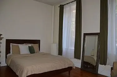 Rented by Jonathan Wachtel, LREB