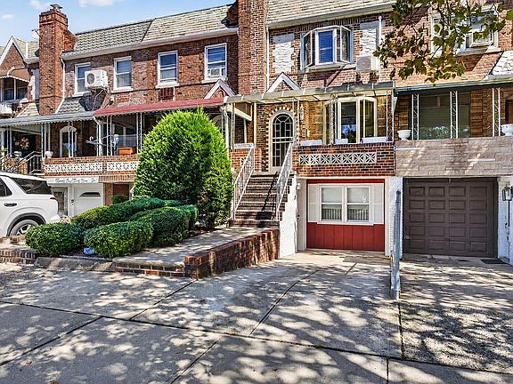 3rd image of 2143 Gerritsen Ave