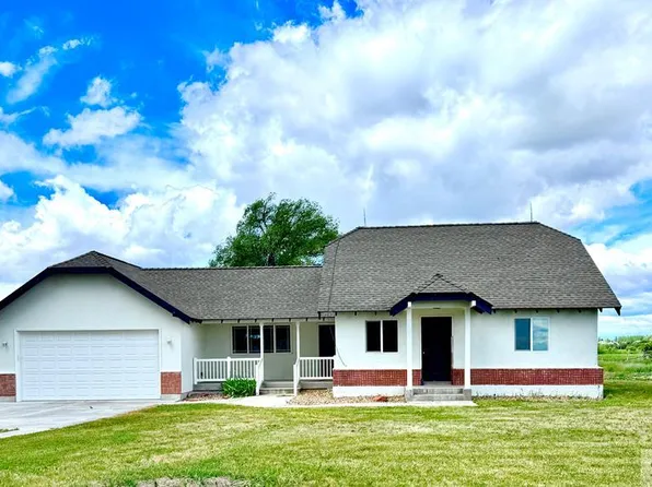 709 N 3400 E, Menan, ID 83434