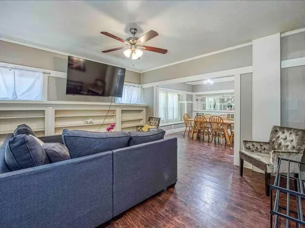 605 N Poplar Ave, Fresno, CA 93728