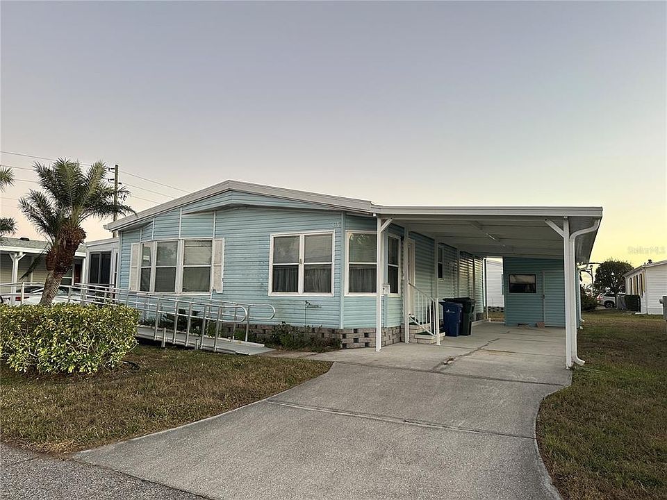 1st image of 449 Landsedge Dr