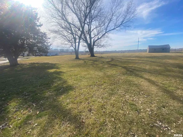 0 S 1st St, Cuba, IL 61427