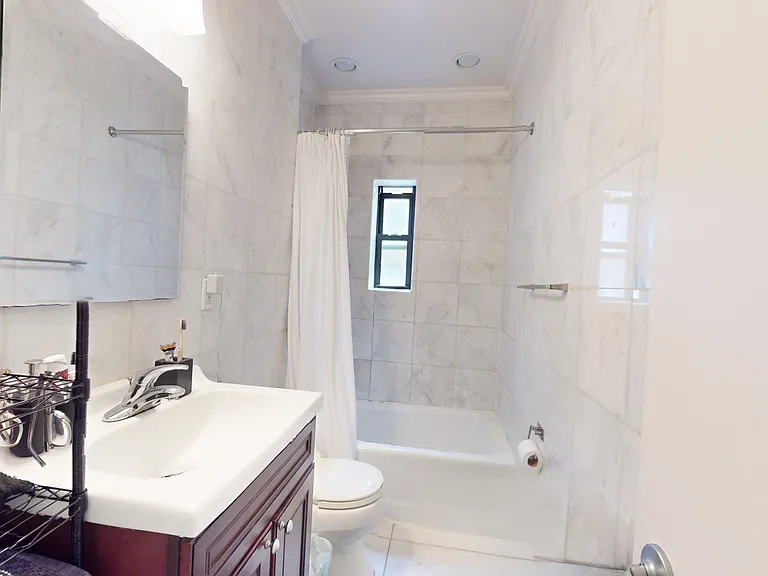 14 W 103rd St #5B — Photo 5