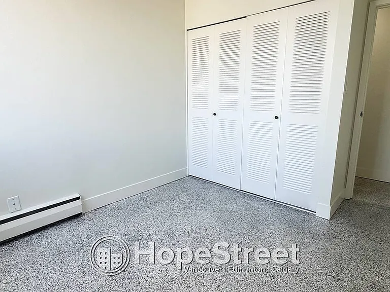 1075 Comox St #1406 — Photo 17