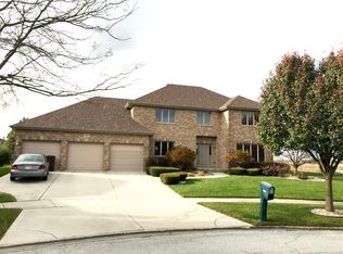 19320 Kickapoo Dr, Tinley Park, IL 60487