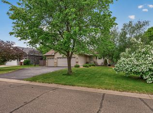 7854 Isleton Ave S, Cottage Grove, MN 55016
