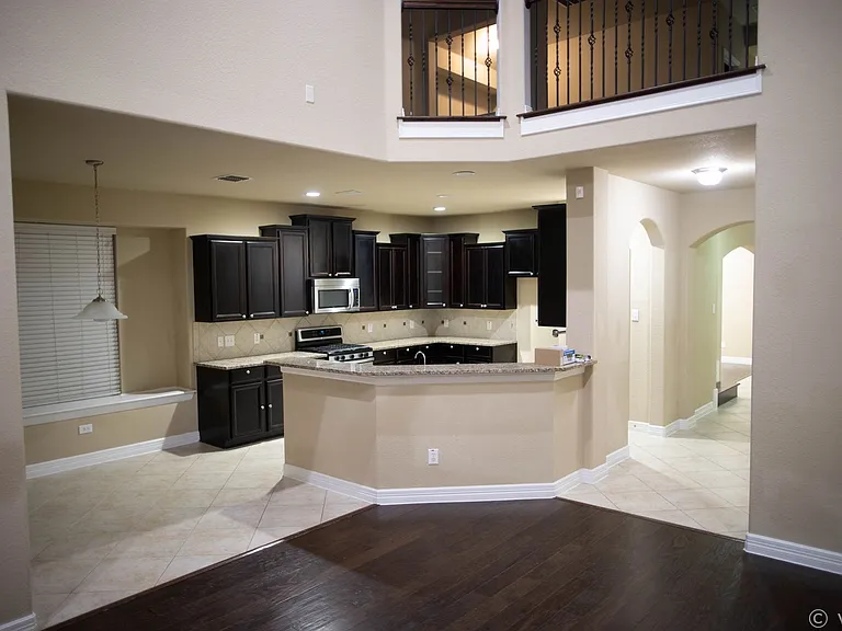 907 Appalachian Dr — Photo 23