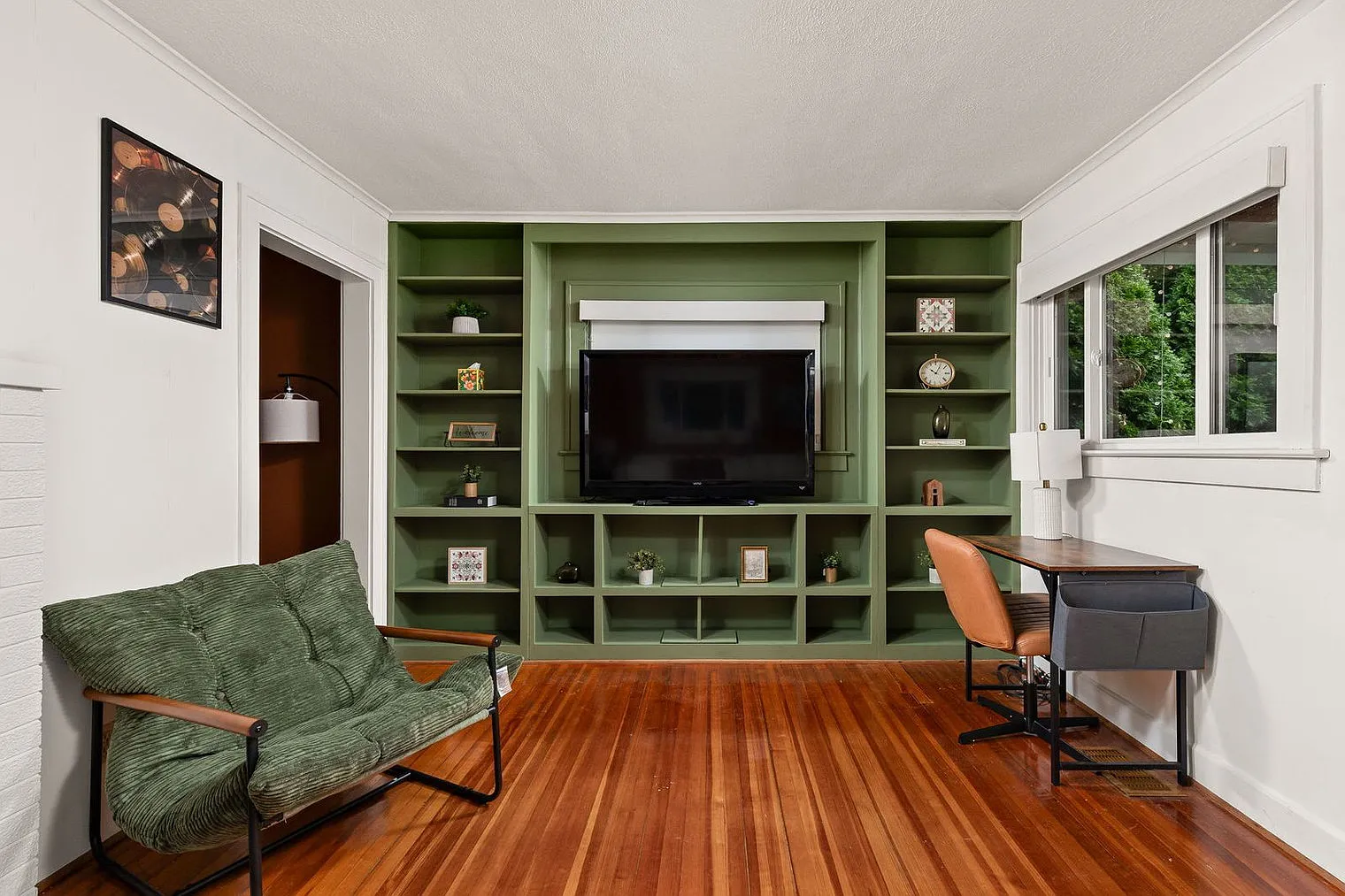 2 bed, 1.0 bath, $3,947 — Photo 1