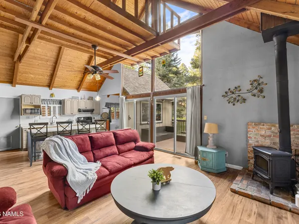 135 N Lodge Dr, Munds Park, AZ 86017