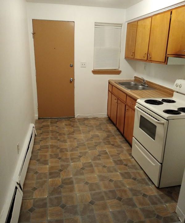 2nd image of 2703 Galilee Ave APT B