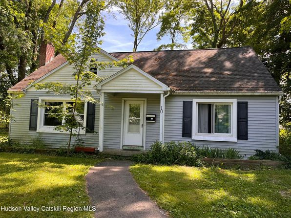 10 Orchard Ln