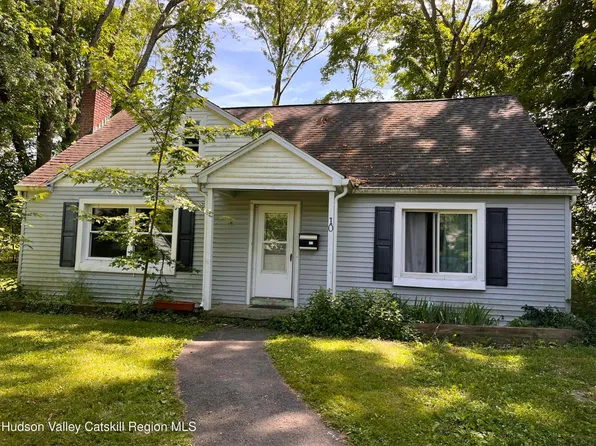 10 Orchard Ln, New Paltz, NY 12561