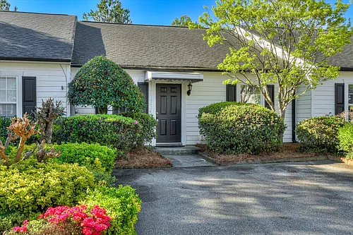 128 Barts Dr Photo 1