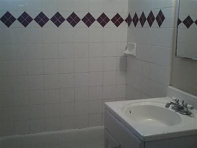 4th image of 957 Sharian St