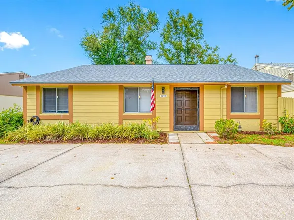 3203 Sandspur Dr, Tampa, FL 33618