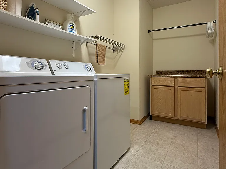 4840 Underwood Ln N #D — Photo 27