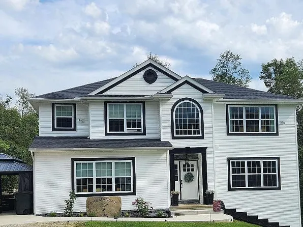 236 Short St, Coal Center, PA 15423