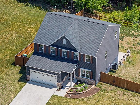 3rd image of 8525 Sylvannah Dr