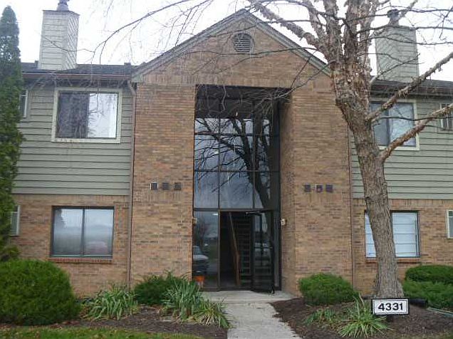 1st image of 4331 Village Pw Cir W APT 8