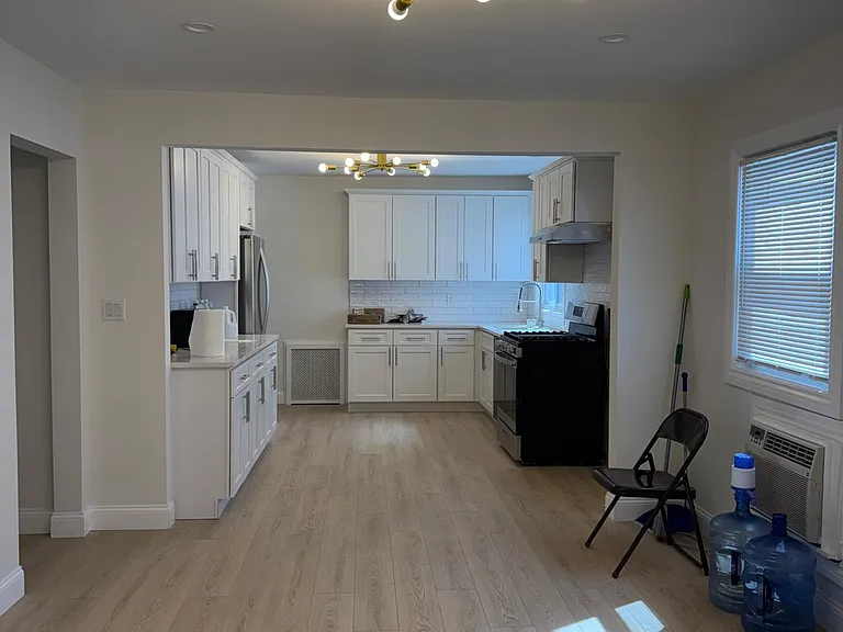 9 Court St #1 — Photo 9