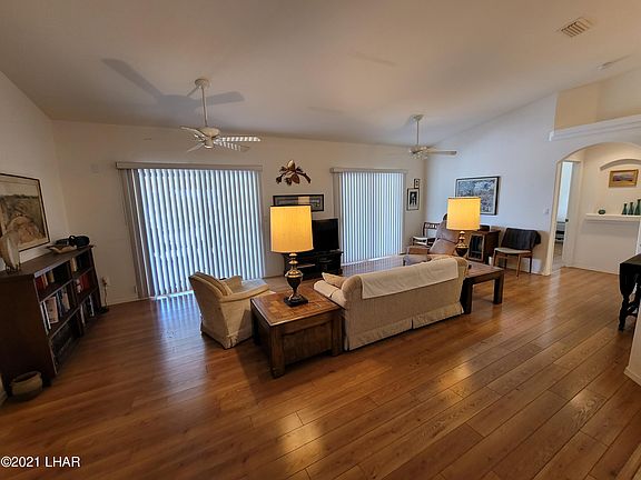 3rd image of 3321 Pocahontas Dr