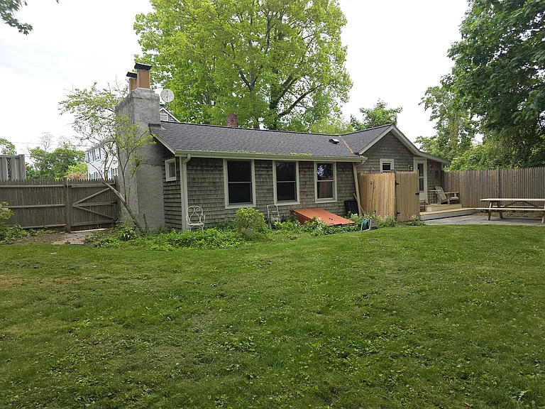 11A Cove Rd #A — Photo 28