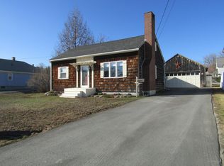 18 Smith St #1, Caribou, ME 04736