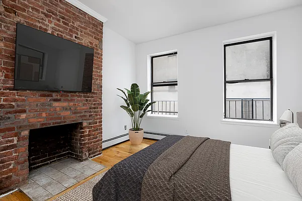 Rented by Platinum Properties | media 4