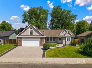 7710 N Dodgin Ave, Boise, ID 83714