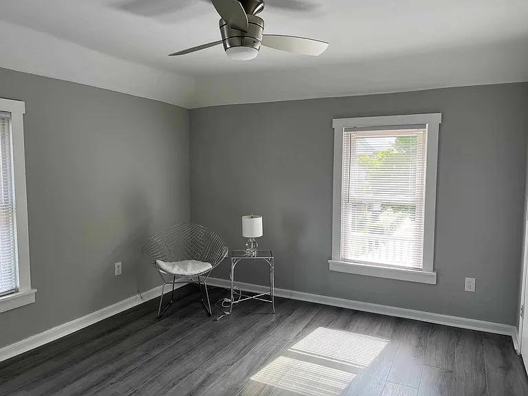 1560 Westwood Ave #2 — Photo 6