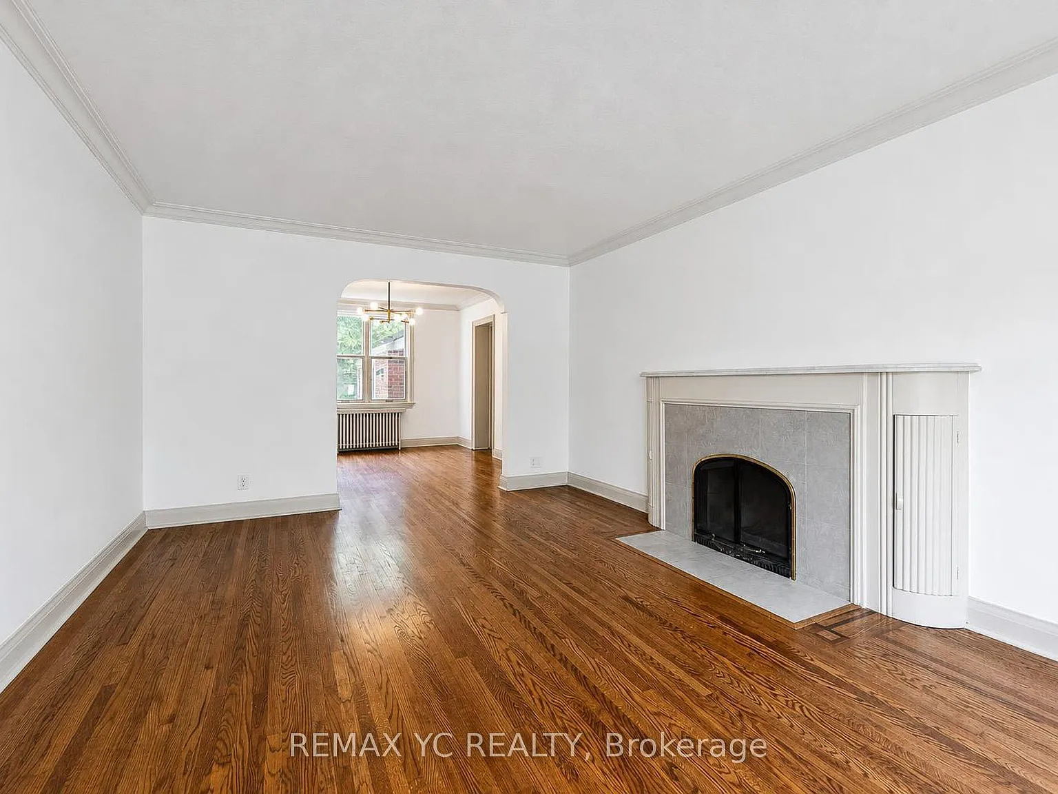 5 bed, $5,950 — Photo 4