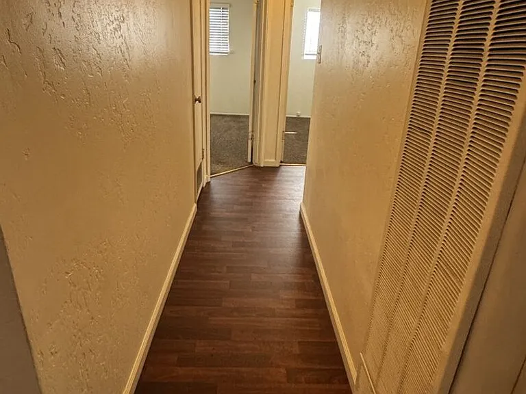 425 S 3rd Ave #A — Photo 1