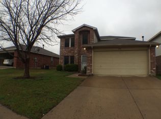8772 Hunters Trl, Fort Worth, TX 76123