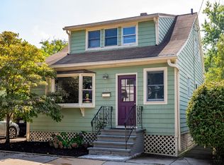 24 Newell St, Cambridge, MA 02140