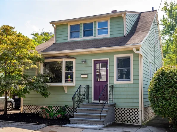 24 Newell St, Cambridge, MA 02140
