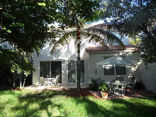 2nd image of 672 NW 159th Ave