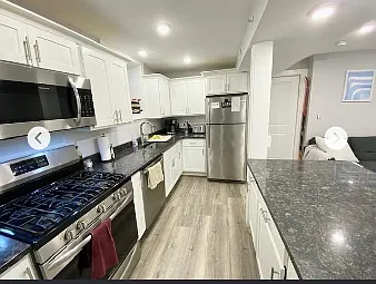 18 Atlantic St #1 — Photo 4