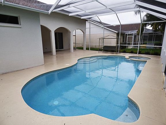 5th image of 14838 Heronglen Dr