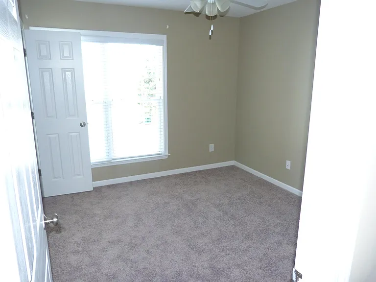 339 Balaban Cir — Photo 14