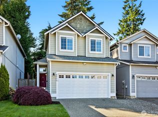 8906 161st St E, Puyallup, WA 98375