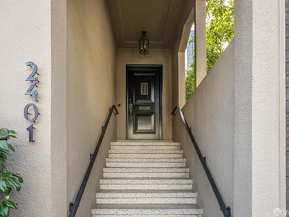 3rd image of 2401 Green St