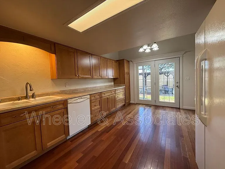 1781 E 5725 S — Photo 14