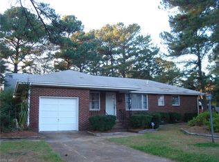 701 Avella St, Virginia Beach, VA 23464