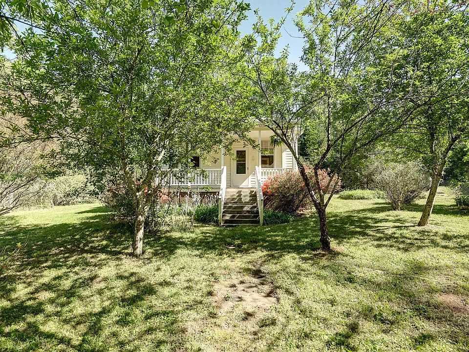 58th image of 1421 Arrington Rd