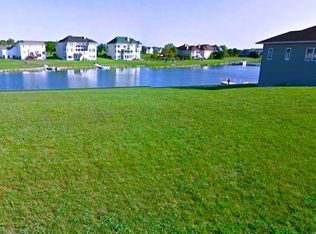 3771 & 3773 Lakeview Dr, Winnebago, IL