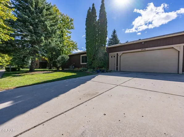 4536 Belmont Rd, Grand Forks, ND 58201