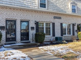 4 Corey Colonial #4, Agawam, MA 01001