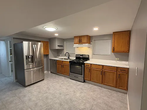 4708 W Altgeld St #BASEMENT Photo 1