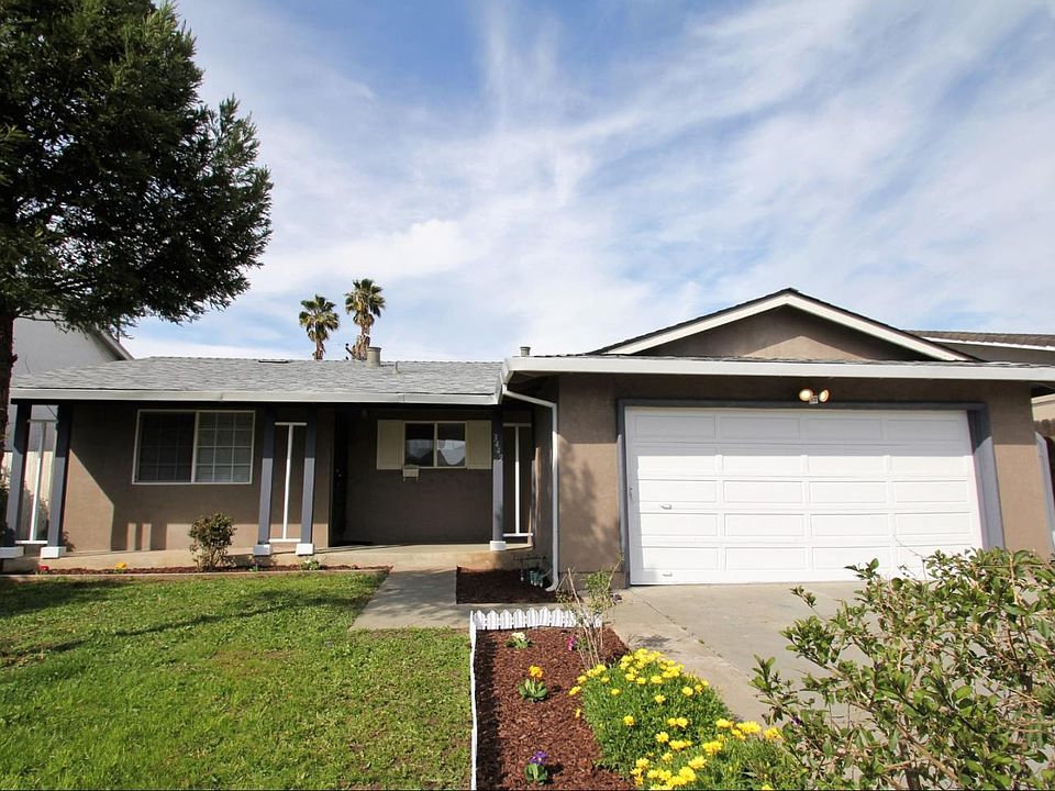 1st image of 3449 Mount Prieta Dr