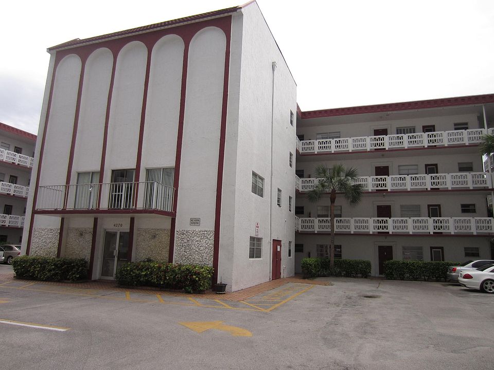 1st image of 4270 NW 40th St APT 108